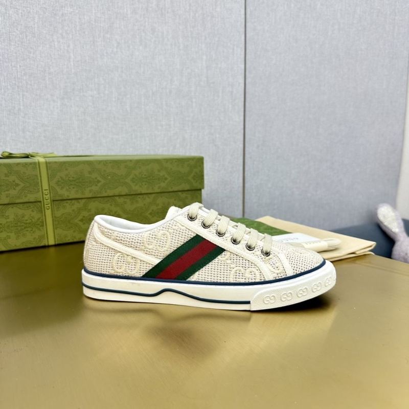 Gucci Casual Shoes